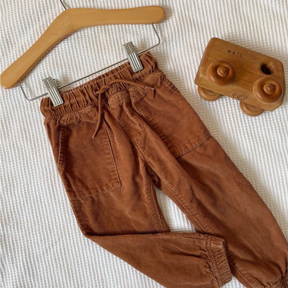 OshKosh B'gosh Tan Corduroy Joggers